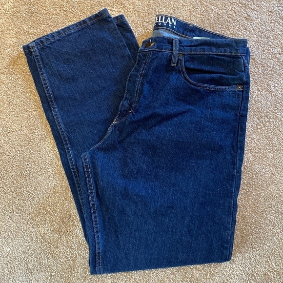 Magellan Outdoors Relaxed Fit Jeans 35MAGNM Blue 38 x 32 - Picture 6 of 6